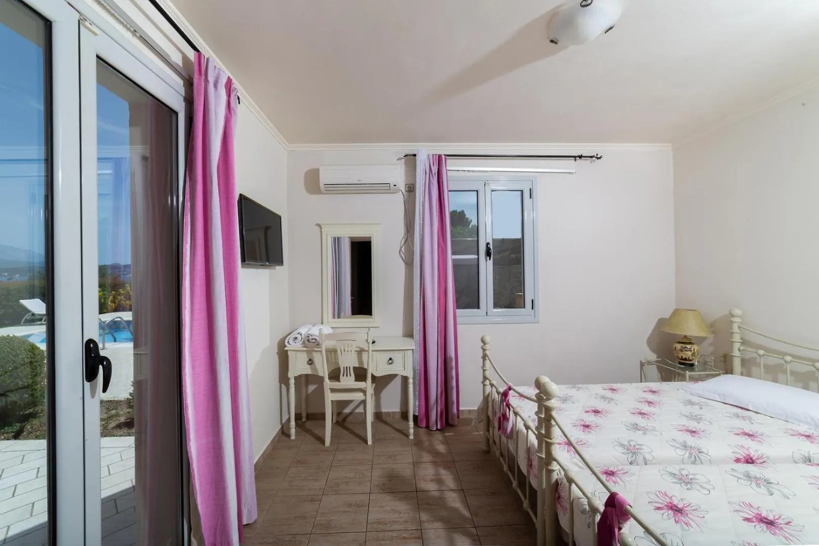 Apolafsi Aparthotel Lixouri